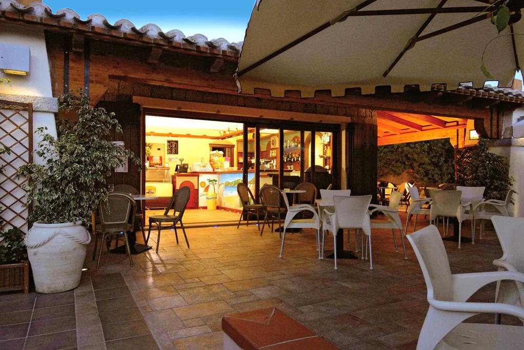 Villaggio Camping Spiaggia Del Riso Villasimius Exterior photo